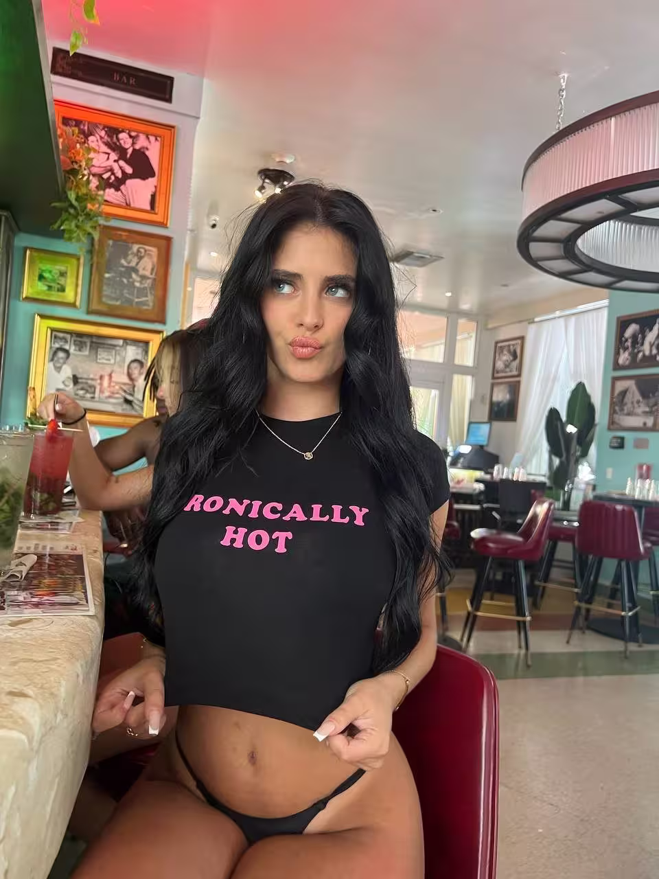 Camilla Araújo Erome