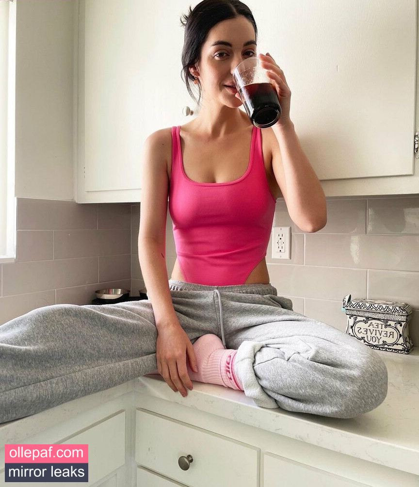 Latest Leaks Adelaide Kane Nude #231 - Fapello