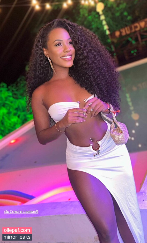 Latest Leaks Adriele Souza Nude #78 - Fapello
