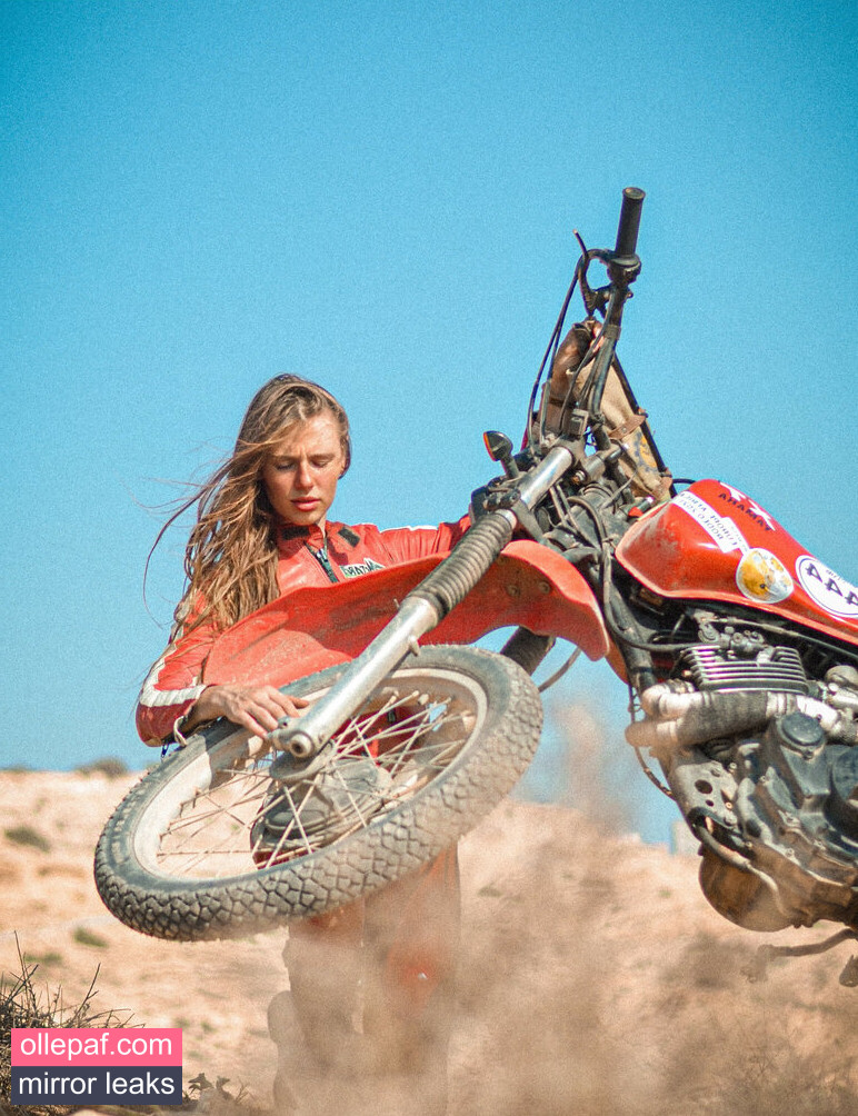 Latest Leaks Affe auf Bike Nude #22 - Fapello