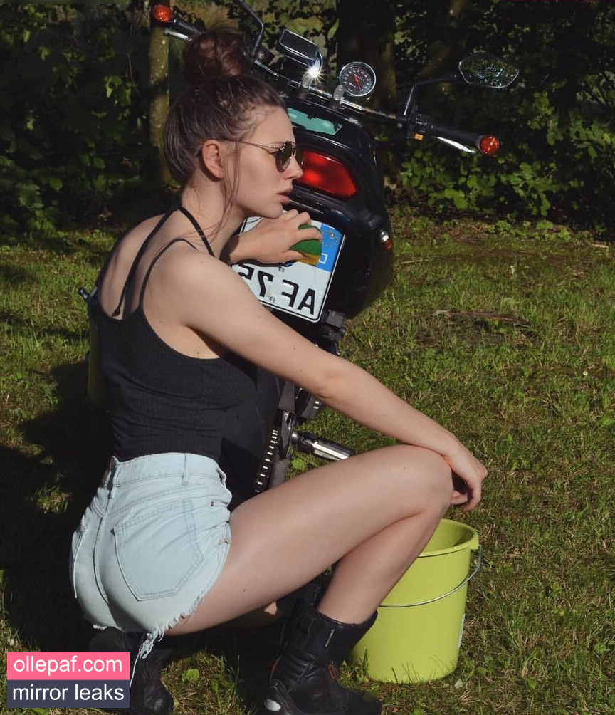 Latest Leaks Affe auf Bike Nude #480 - Fapello