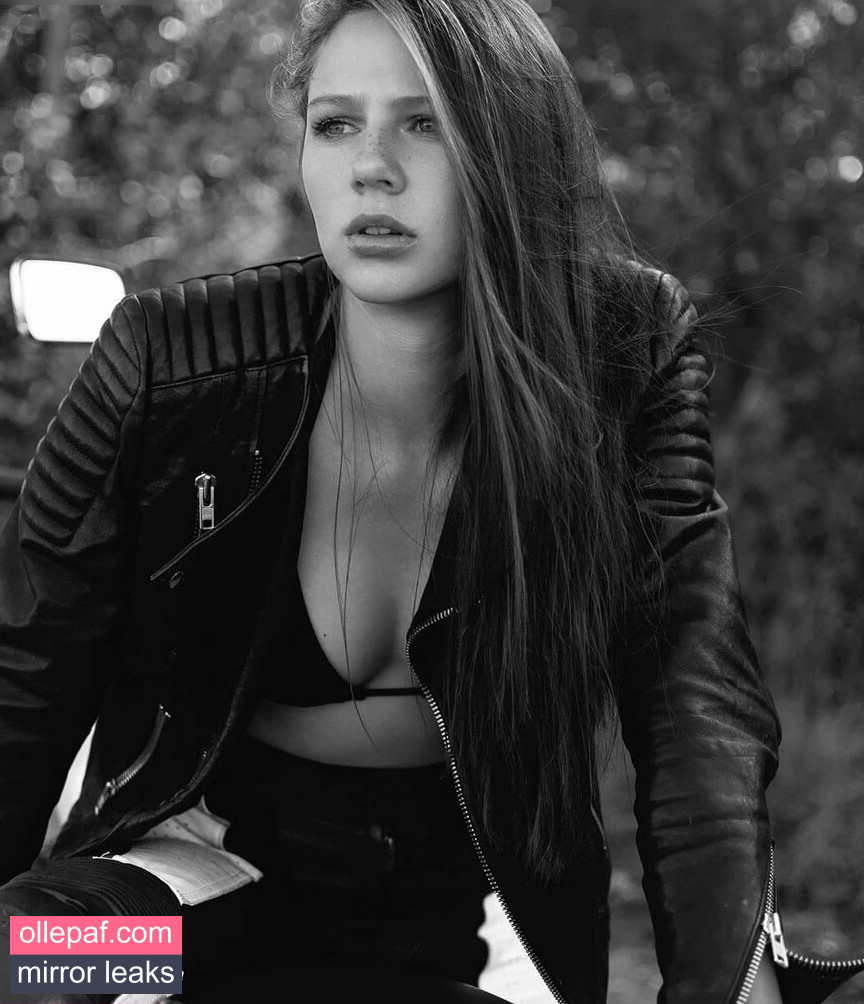 Latest Leaks Affe auf Bike Nude #547 - Fapello