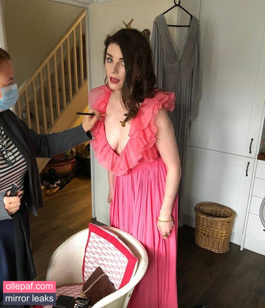 Latest Leaks Aisling Bea Nude #50 - Fapello