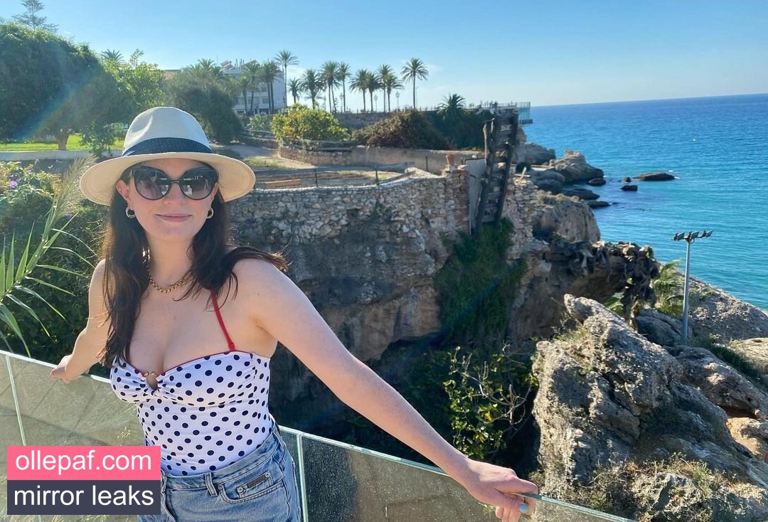 Latest Leaks Aisling Bea Nude #80 - Fapello