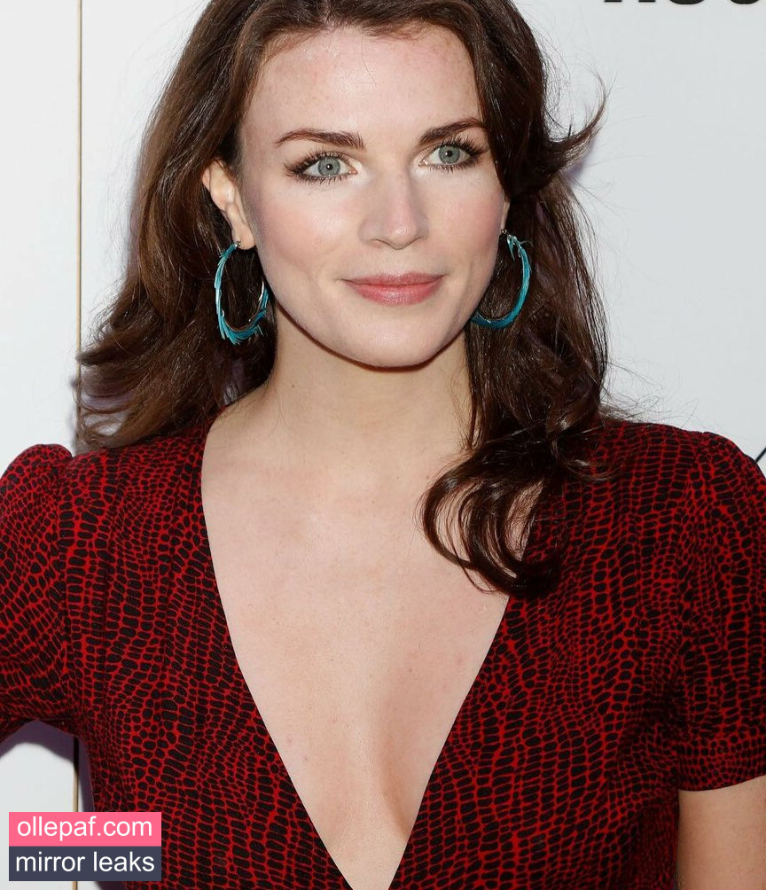 Latest Leaks Aisling Bea Nude #86 - Fapello