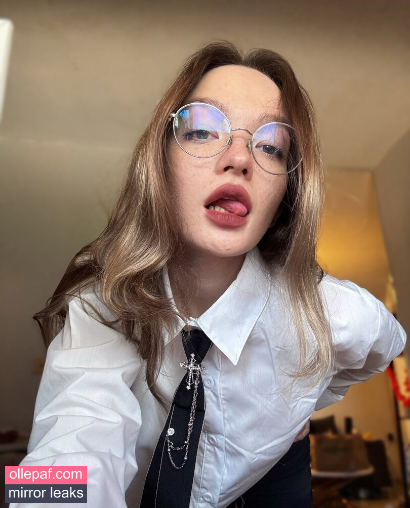 Latest Leaks akchoriii Nude #14 - Fapello