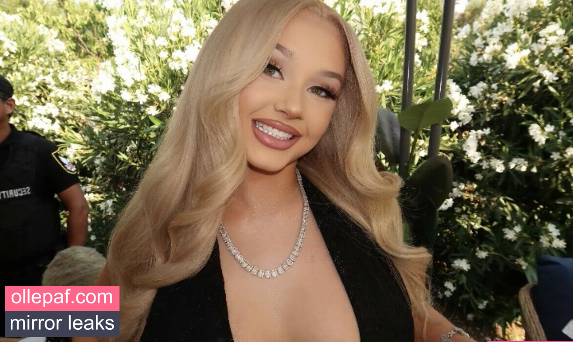 Latest Leaks Alabama Barker Nude #122 - Fapello