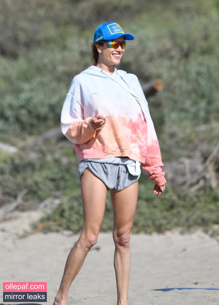 Latest Leaks Alessandra Ambrosio Nude #1272 - Fapello