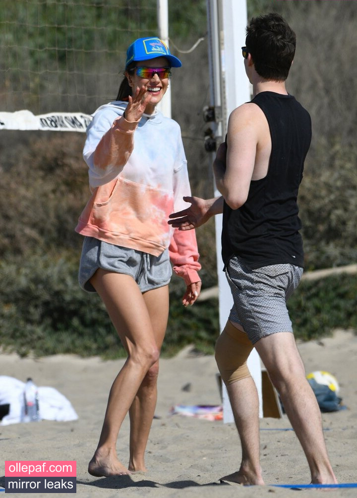 Latest Leaks Alessandra Ambrosio Nude #1315 - Fapello