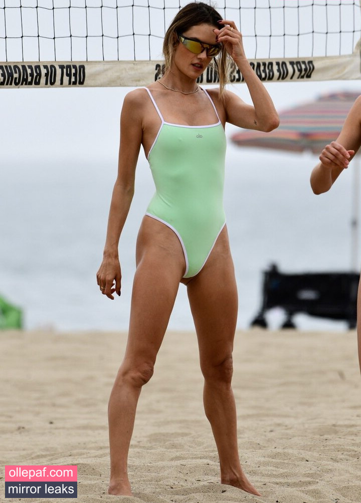 Latest Leaks Alessandra Ambrosio Nude #514 - Fapello