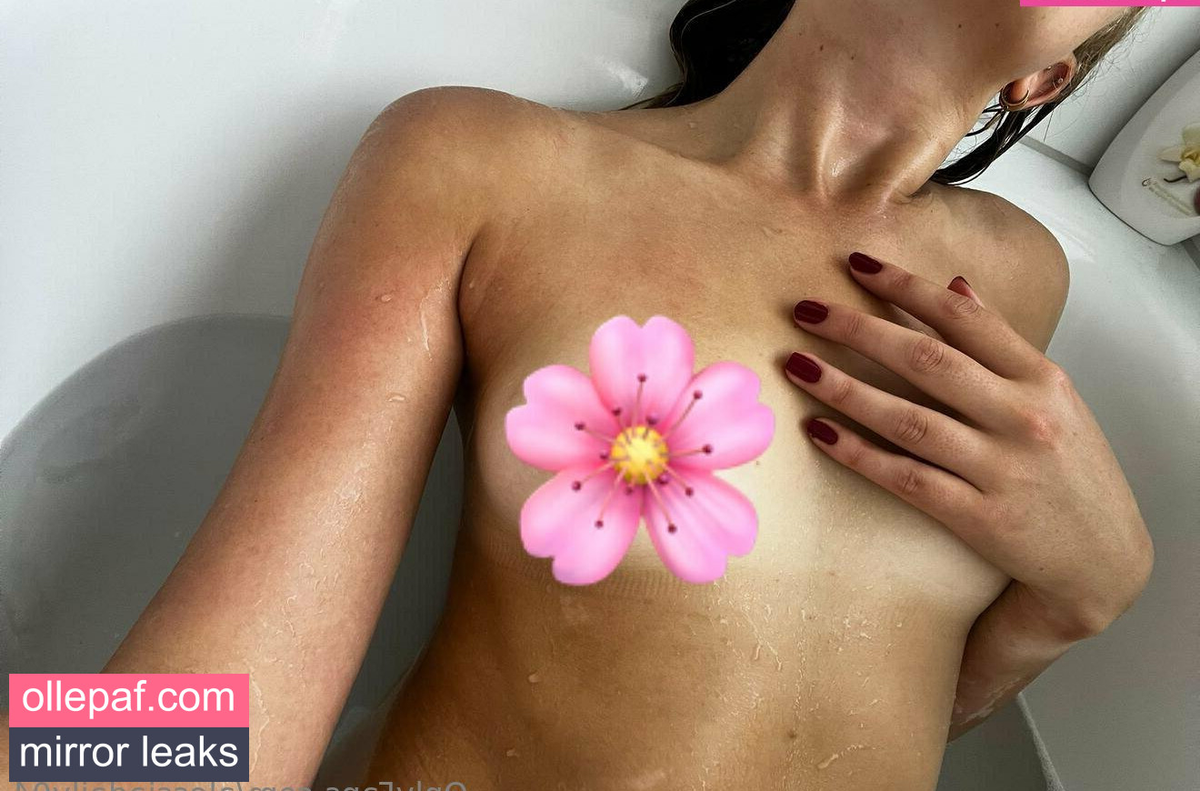 Latest Leaks alessiadaily04 Nude #4 - Fapello