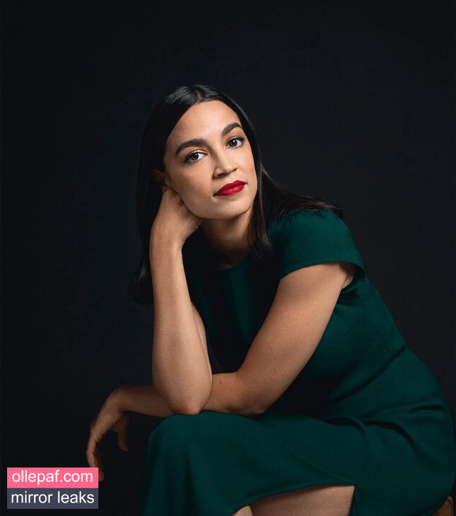 Alexandria Ocasio-Cortez Nude Leaks OnlyFans #95 - Fapello