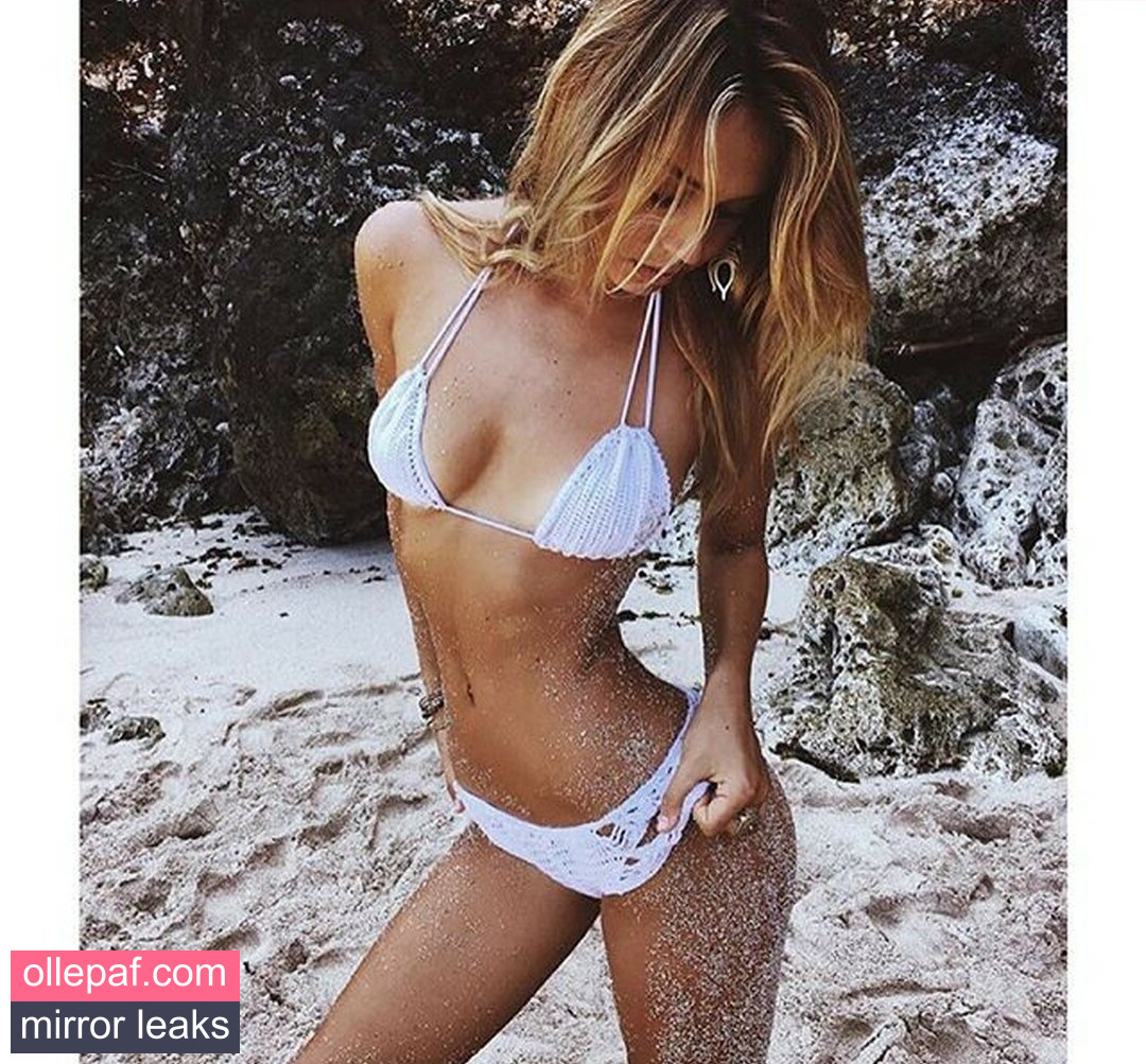 Latest Leaks Alexis Ren Nude #1024 - Fapello