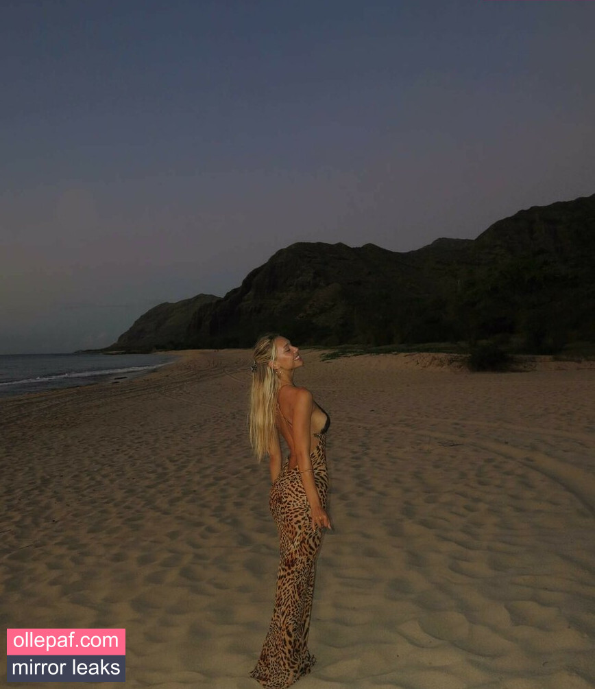 Latest Leaks Alexis Ren Nude #1107 - Fapello