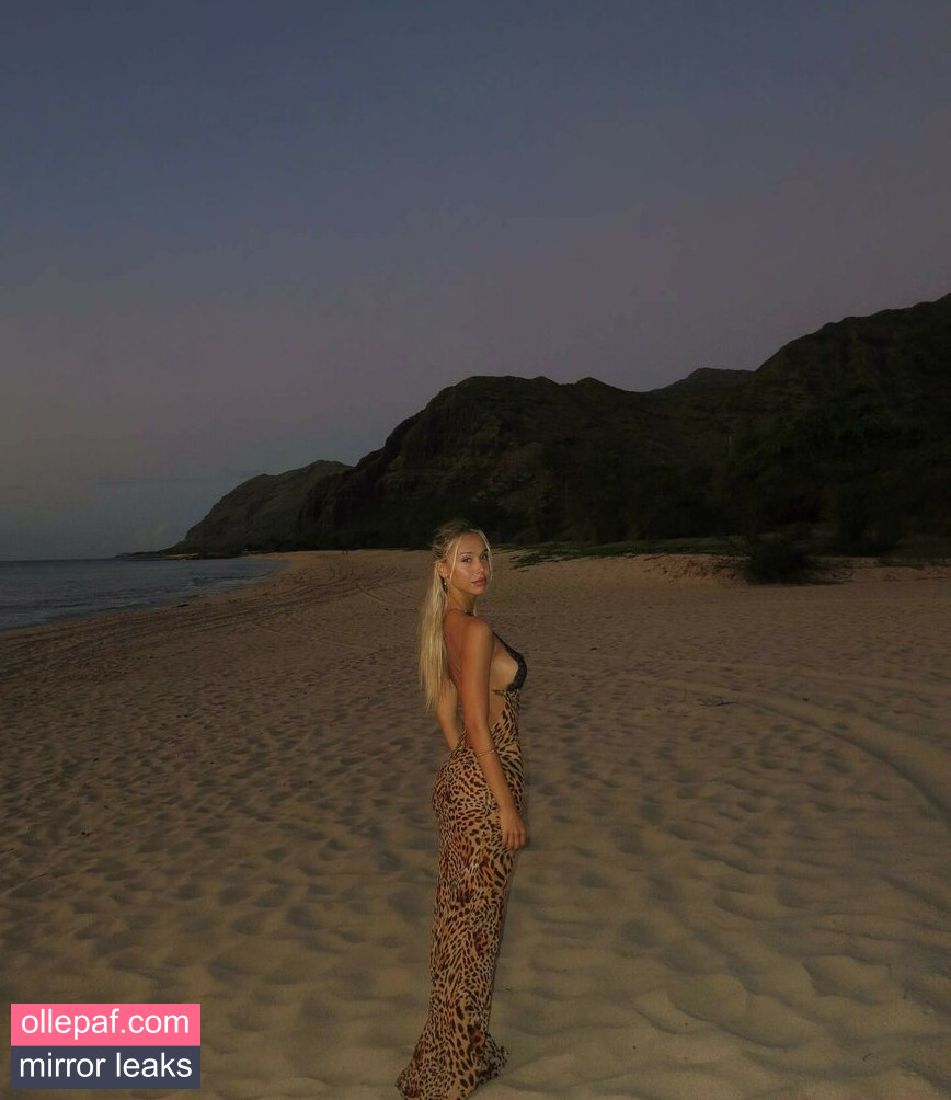 Latest Leaks Alexis Ren Nude #1108 - Fapello