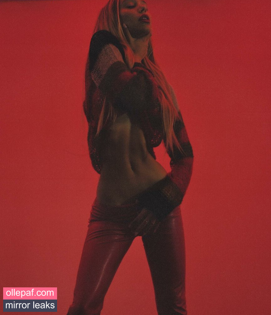 Latest Leaks Alexis Ren Nude #1176 - Fapello