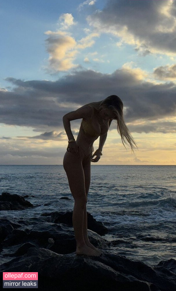 Latest Leaks Alexis Ren Nude #500 - Fapello