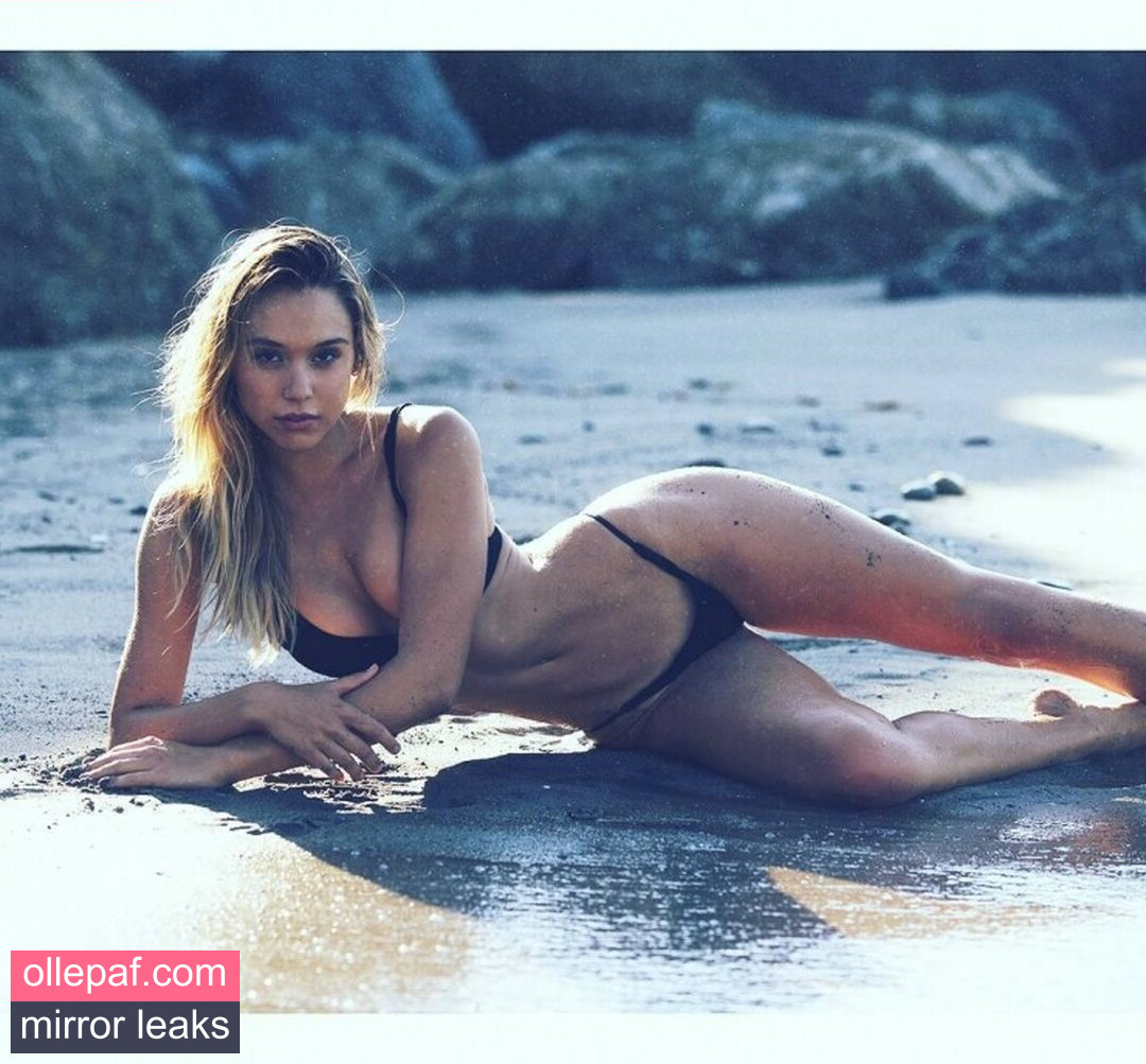 Latest Leaks Alexis Ren Nude #985 - Fapello
