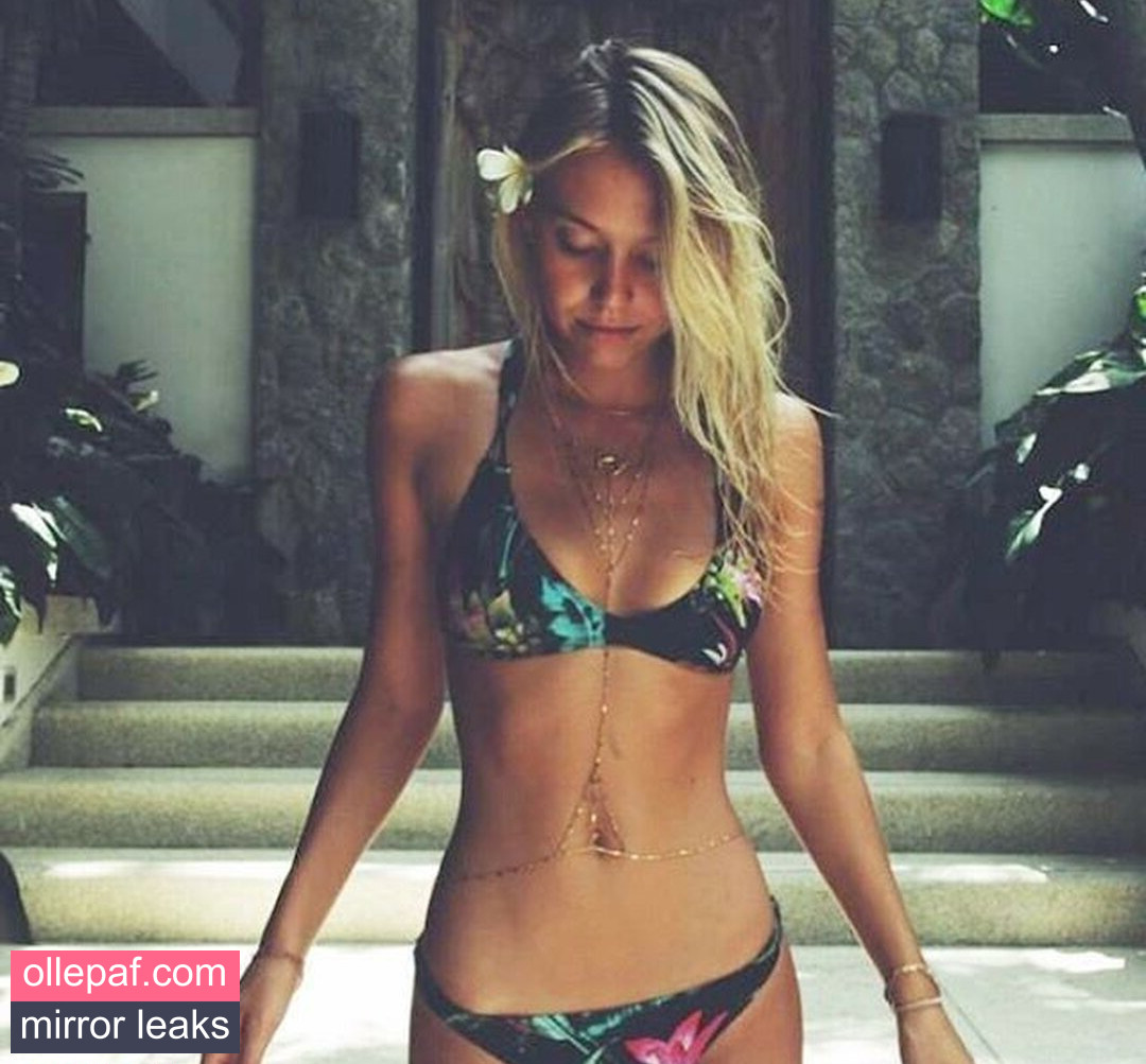 Latest Leaks Alexis Ren Nude #990 - Fapello