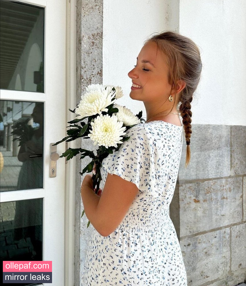 Latest Leaks Alinamour Nude #297 - Fapello