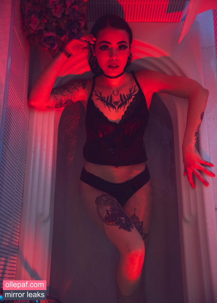 Latest Leaks alucarynmoon Nude #8 - Fapello