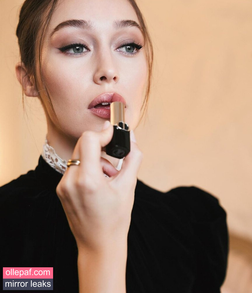 Alycia Debnam Carey Nude Leaks OnlyFans #235 - Fapello