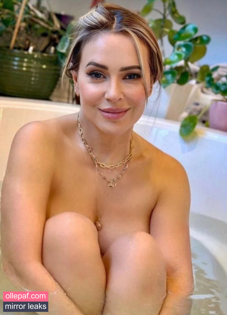 Latest Leaks Alyssa Milano Nude #48 - Fapello