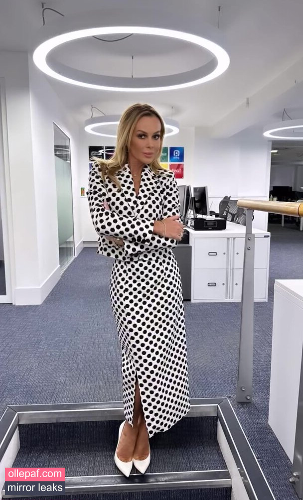 Amanda Holden Nude Leaks OnlyFans #1156 - Fapello