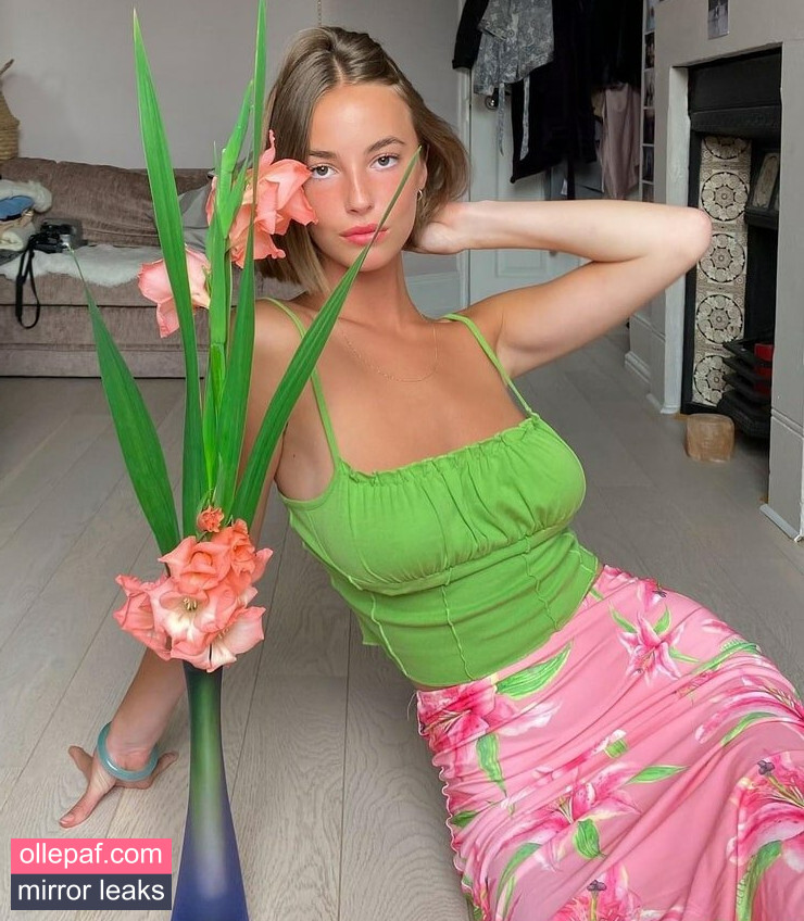 Latest Leaks Amelie Manzoli Nude #363 - Fapello
