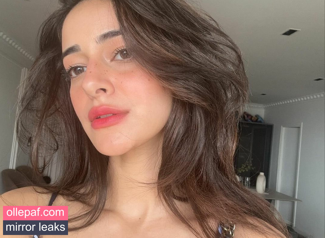 Ananya Pandey Nude Leaks OnlyFans #5 - Fapello