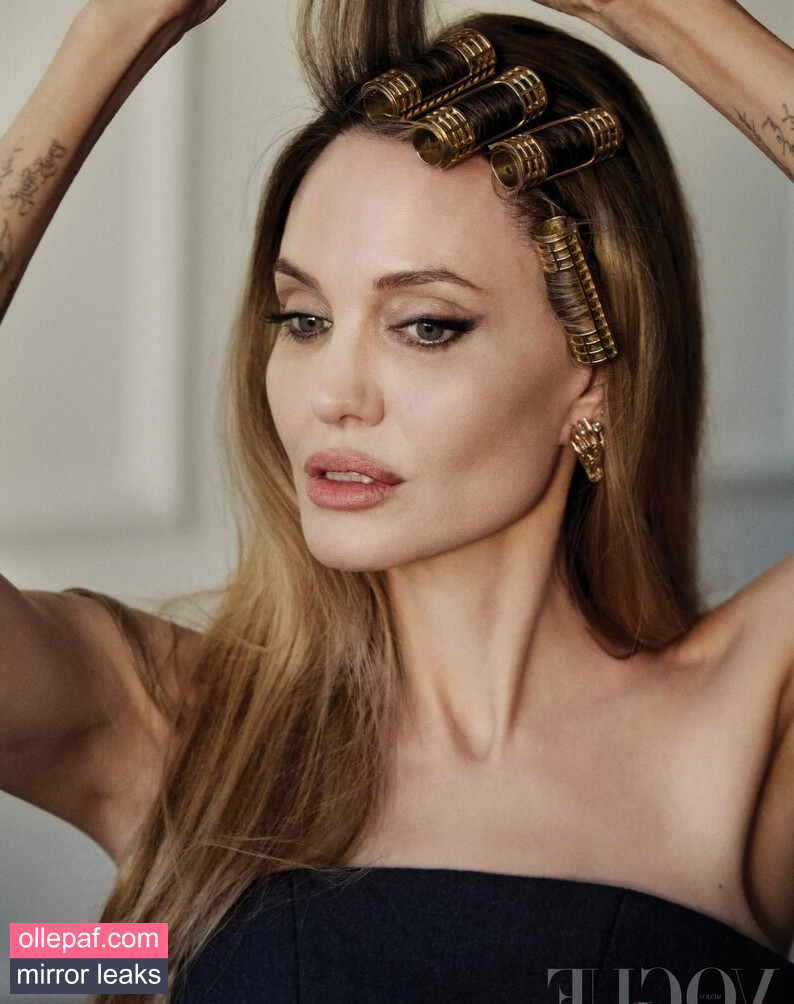 Angelina Jolie Nude Leaks OnlyFans #114 - Fapello