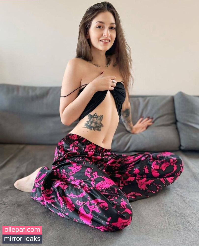 Latest Leaks angelinaferri Nude #43 - Fapello
