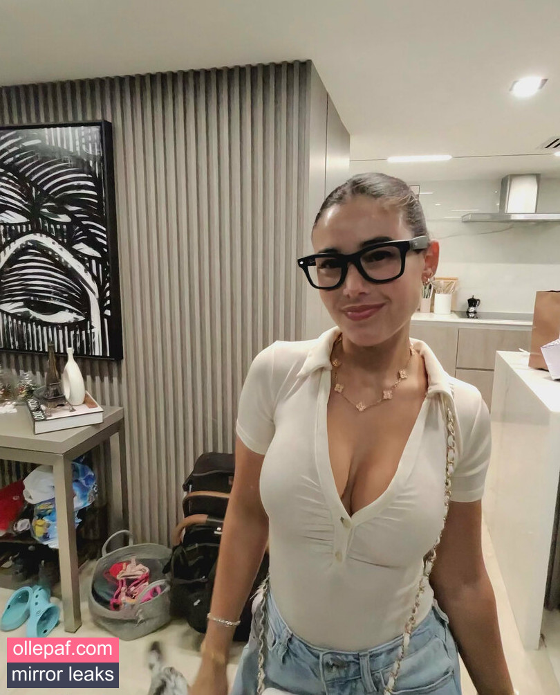 Angie Varona Nude Leaks OnlyFans - Fapello