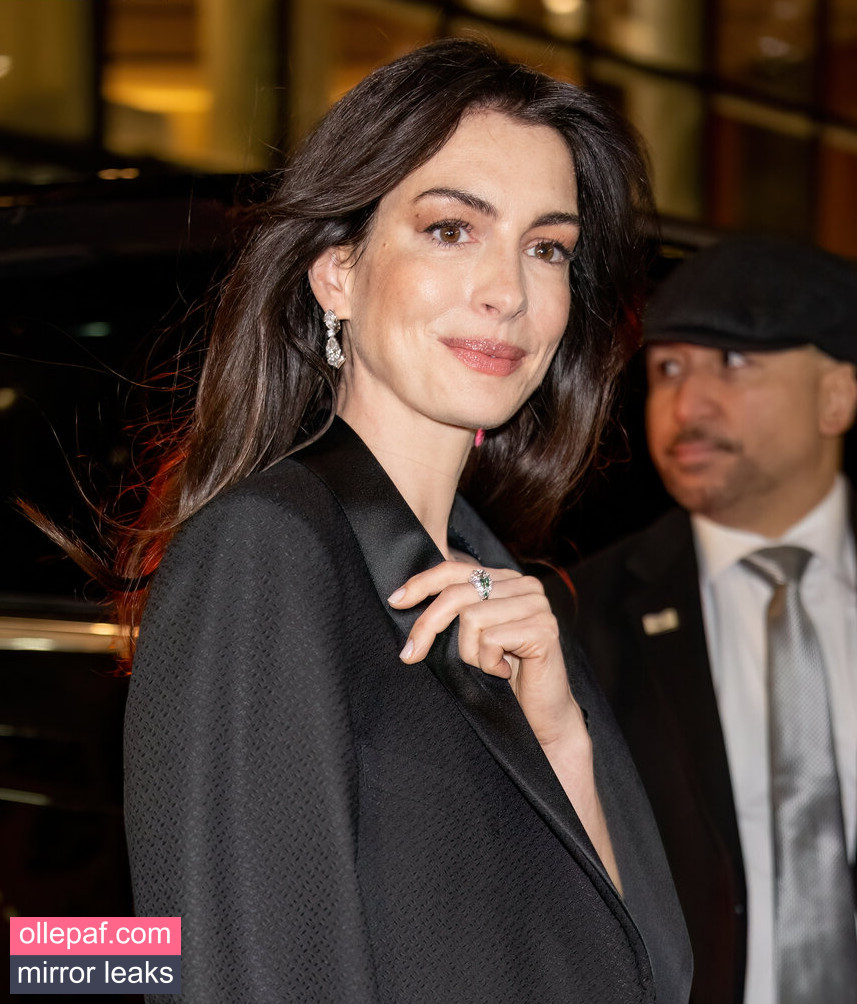 Anne Hathaway Nude Leaks OnlyFans #1233 - Fapello