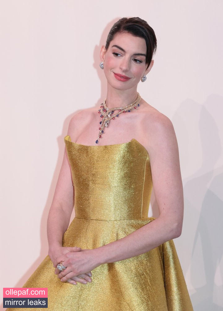 Anne Hathaway Nude Leaks OnlyFans #19 - Fapello