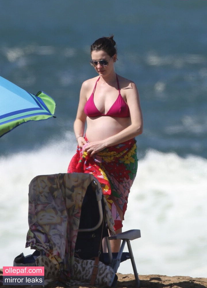 Anne Hathaway Nude Leaks OnlyFans #425 - Fapello