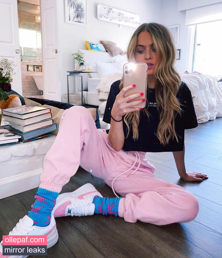 Latest Leaks Anne Winters Nude #493 - Fapello