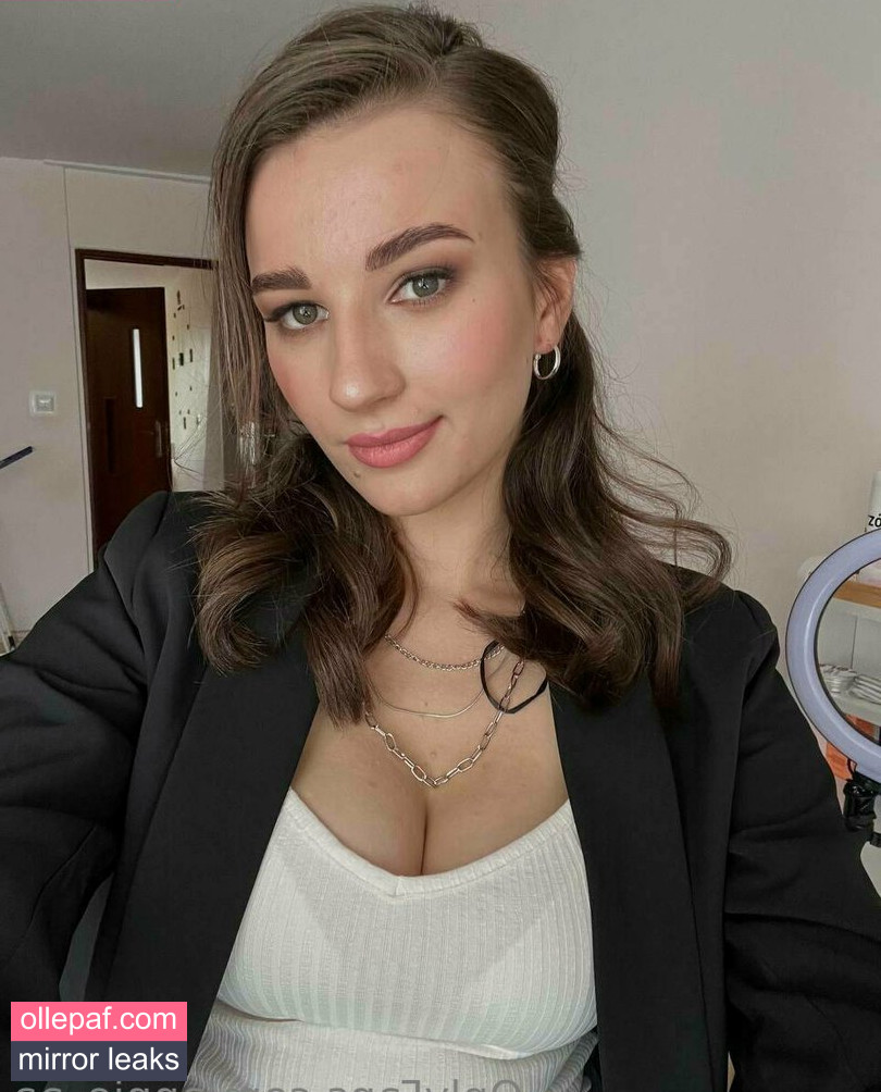 Latest Leaks Create and Fuck your AI Girlfriend 💦 Nude #377 - Fapello