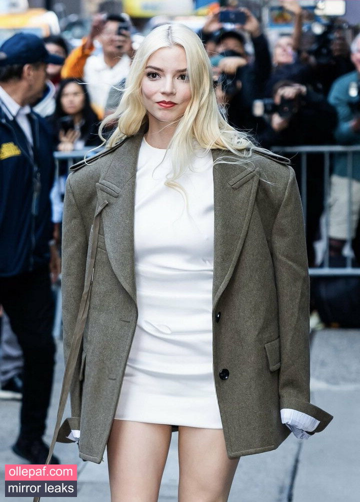 Latest Leaks Anya Taylor-Joy Nude #1100 - Fapello
