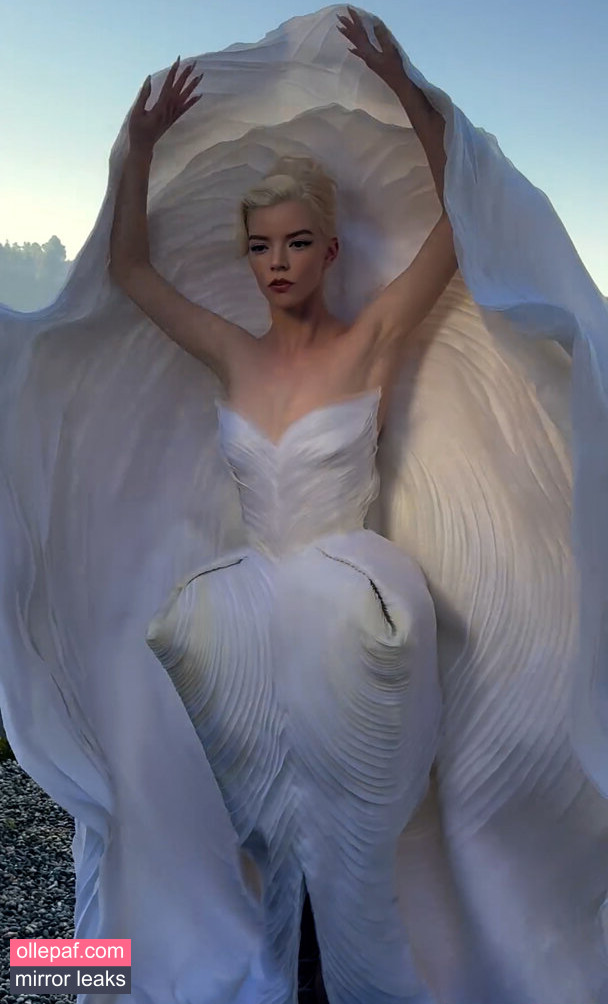 Latest Leaks Anya Taylor-Joy Nude #1317 - Fapello