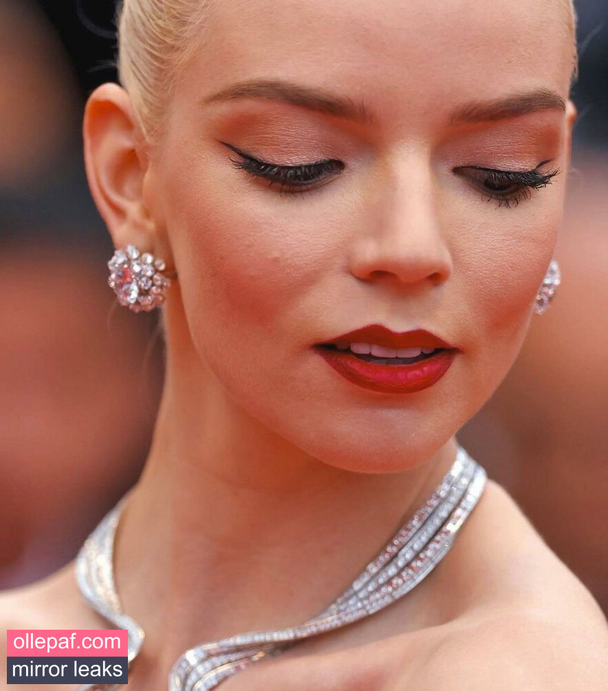 Latest Leaks Anya Taylor-Joy Nude #404 - Fapello