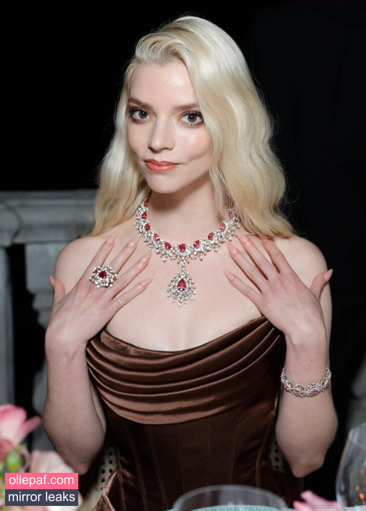 Latest Leaks Anya Taylor-Joy Nude #769 - Fapello
