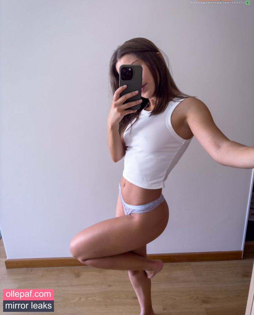 Latest Leaks April Eighteen Nude #1434 - Fapello