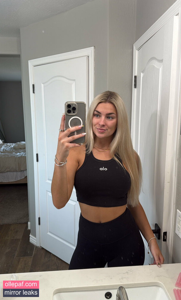 Latest Leaks audreyholt Nude #3 - Fapello