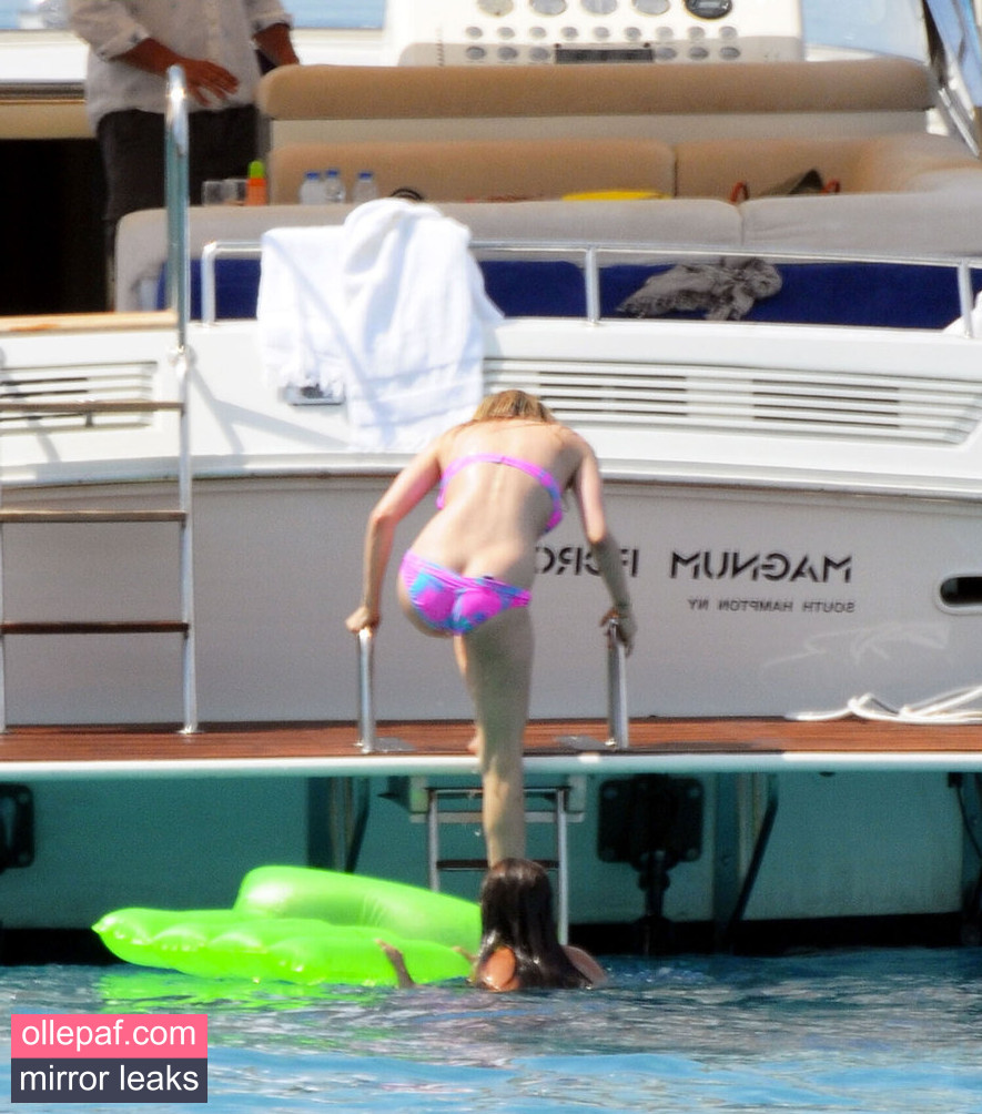 Latest Leaks Avril Lavigne Nude #1117 - Fapello