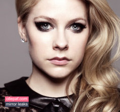 Latest Leaks Avril Lavigne Nude #1190 - Fapello