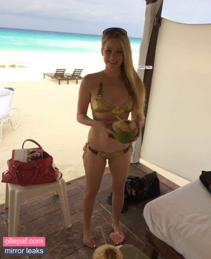 Latest Leaks Avril Lavigne Nude #272 - Fapello