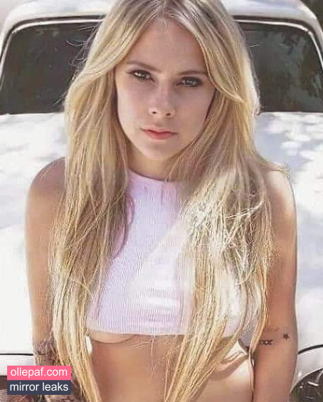 Latest Leaks Avril Lavigne Nude #274 - Fapello