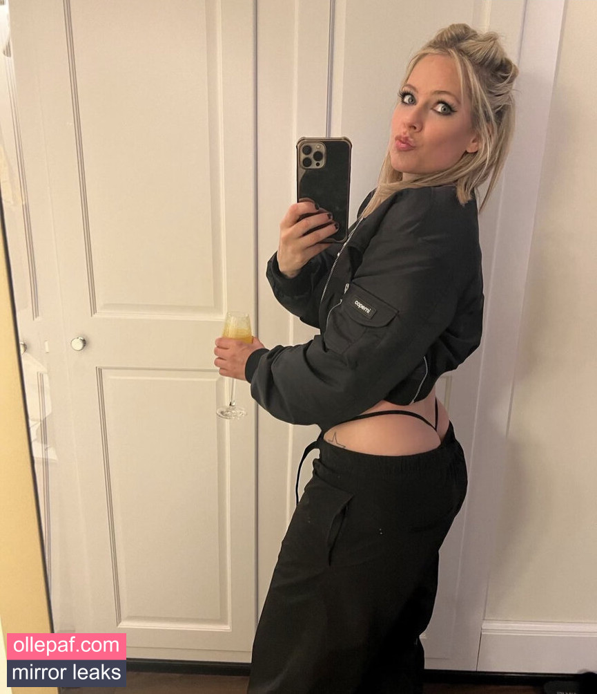 Latest Leaks Avril Lavigne Nude #673 - Fapello