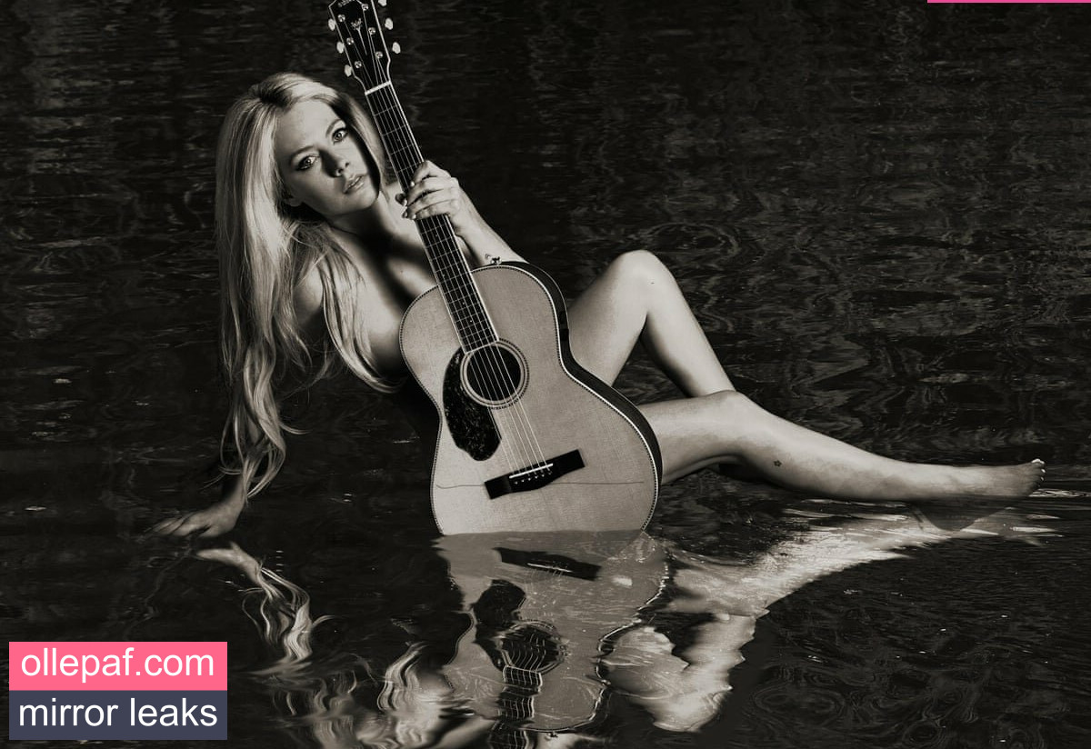 Latest Leaks Avril Lavigne Nude #714 - Fapello